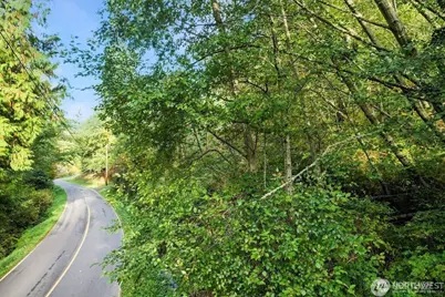 7217 Meadowdale Beach Road, Edmonds, WA 98026 - Photo 5