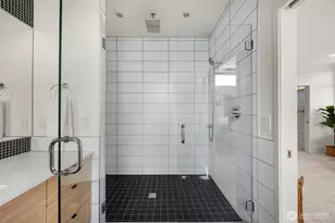 1917 E Alder St, Seattle, WA 98122 - Photo 27