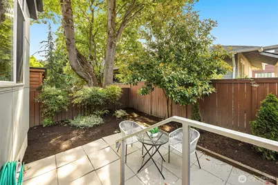 1917 E Alder Street, Seattle, WA 98122 - Photo 31