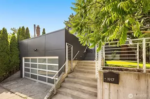 1917 E Alder St, Seattle, WA 98122 - Photo 35