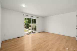16101 60th St E, Sumner, WA 98390 - Photo 13