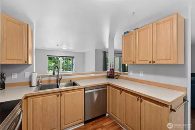 13306 SE 272nd Street Ct #F202, Kent, WA 98042 - Photo 21