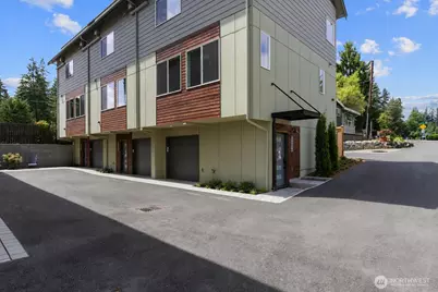 14608 Corliss Avenue N #C, Shoreline, WA 98133 - Photo 3