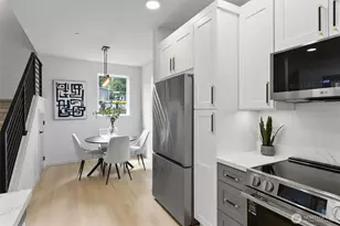 14608 Corliss Ave N, Shoreline, WA 98133 - Photo 17