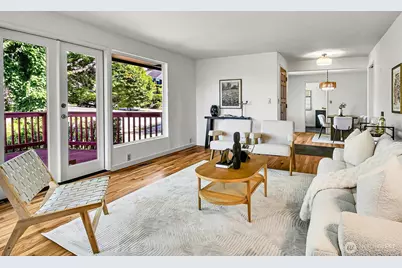 4631 48th Avenue S, Seattle, WA 98118 - Photo 9