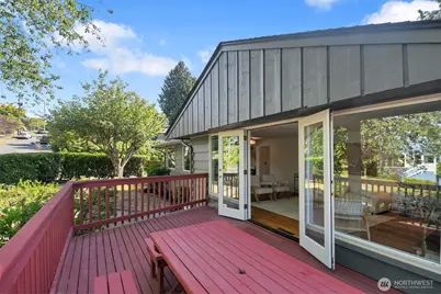 4631 48th Avenue S, Seattle, WA 98118 - Photo 31