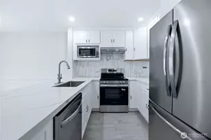 23907 67th Pl S, Kent, WA 98032 - Photo 5