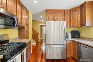 4260 Sonoma Terrace SE, Port Orchard, WA 98366 - Photo 9