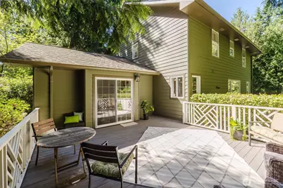 7215 NE Dolphin Drive, Bainbridge Island, WA 98110 - Photo 23