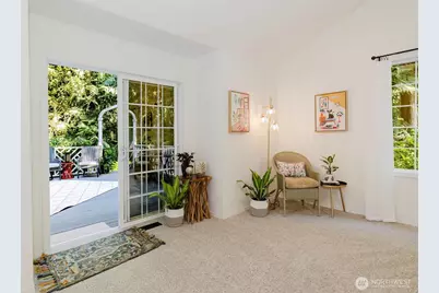 7215 NE Dolphin Drive, Bainbridge Island, WA 98110 - Photo 3