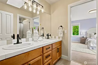 3054 205th Court NE, Sammamish, WA 98074 - Photo 27