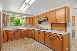 3630 122nd Pl NE, Bellevue, WA 98005 - Photo 9