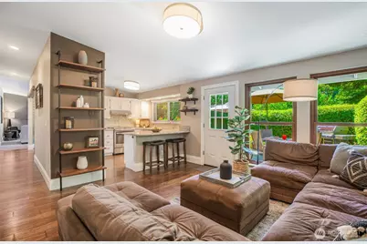 1905 216th Avenue SE, Sammamish, WA 98075 - Photo 13