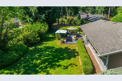 1905 216th Avenue SE, Sammamish, WA 98075 - Photo 29