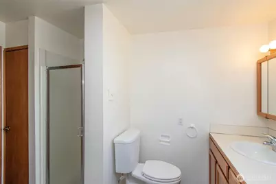 1027 W 9th Street, Port Angeles, WA 98363 - Photo 9