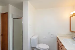 1027 W 9th St, Port Angeles, WA 98363 - Photo 9
