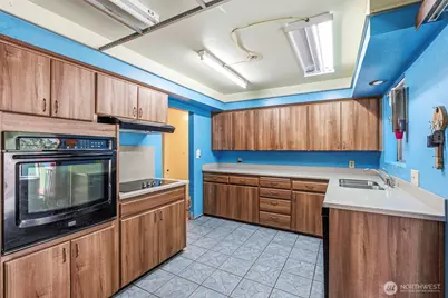 3739 Columbia Heights Road, Longview, WA 98632 - Photo 9