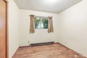 3739 Columbia Heights Rd, Longview, WA 98632 - Photo 11