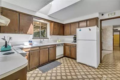 8841 Timber Loop SE, Olympia, WA 98513 - Photo 11
