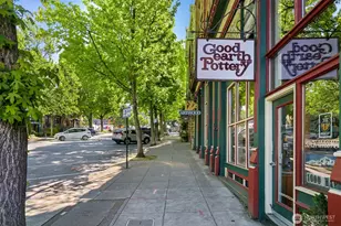 960 Harris Ave, Bellingham, WA 98225 - Photo 23