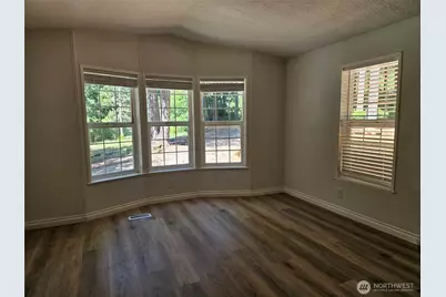 100 E Kilmarnock Road, Shelton, WA 98584 - Photo 3