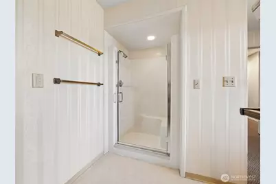 11122 46th Street E, Edgewood, WA 98372 - Photo 13