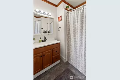 10920 47th Avenue SW, Lakewood, WA 98499 - Photo 13