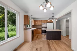 22288 NE Woodinville Duval Rd, Woodinville, WA 98077 - Photo 11