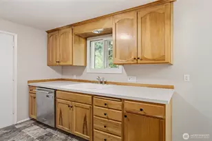 21144 31st Ave S, SeaTac, WA 98198 - Photo 9