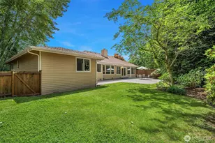 1815 Field Ave NE, Renton, WA 98059 - Photo 31