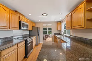 35211 NE 127th Ave, La Center, WA 98629 - Photo 7