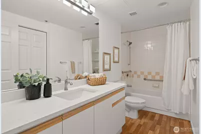 2600 2nd Avenue #302, Seattle, WA 98121 - Photo 19