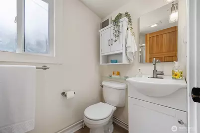 1715 Mill Ave, Bellingham, WA 98225 - Photo 21