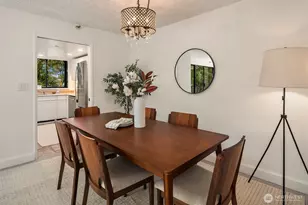 1120 Spring St, Seattle, WA 98104 - Photo 9