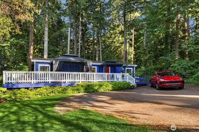 8480 Hansen Road NE, Bainbridge Island, WA 98110 - Photo 3