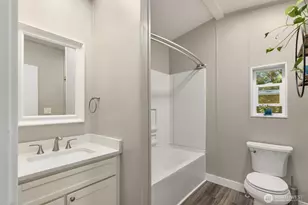 8480 Hansen Rd NE, Bainbridge Island, WA 98110 - Photo 23