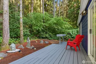 8480 Hansen Rd NE, Bainbridge Island, WA 98110 - Photo 17