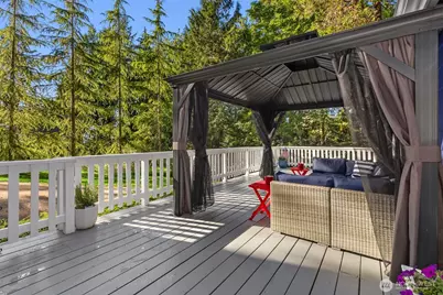 8480 Hansen Road NE, Bainbridge Island, WA 98110 - Photo 5