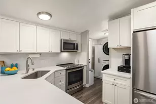 8480 Hansen Rd NE, Bainbridge Island, WA 98110 - Photo 13