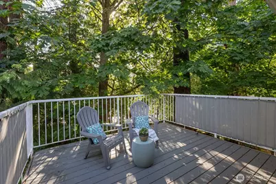 9916 NE 116th Street #202, Kirkland, WA 98034 - Photo 7