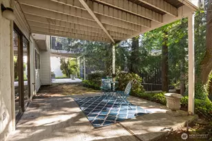 9916 NE 116th St, Kirkland, WA 98034 - Photo 29