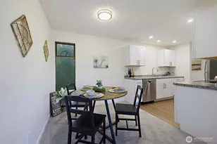 7064 35th Ave NE, Seattle, WA 98115 - Photo 9