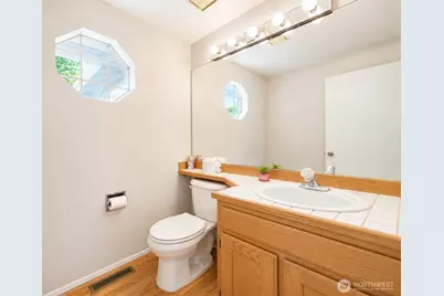 2009 Mill Pointe Drive SE, Bothell, WA 98012 - Photo 15