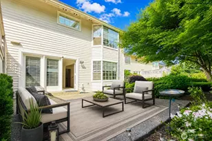 2009 Mill Pointe Dr SE, Bothell, WA 98012 - Photo 23
