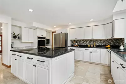 15609 92nd Court NE, Bothell, WA 98011 - Photo 7