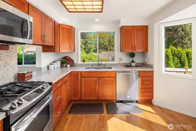 4230 205th Place NE, Sammamish, WA 98074 - Photo 11