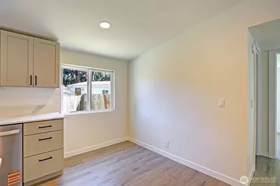 663 Chapman Road, Camano Island, WA 98282 - Photo 17