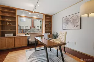 18710 139th Way SE, Renton, WA 98058 - Photo 21