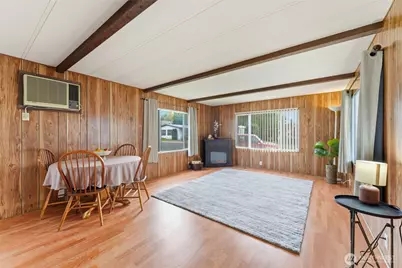 1031 SE Scenic View Drive, College Place, WA 99324 - Photo 5