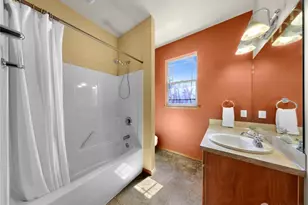 3217 Locust Ave, Bellingham, WA 98225 - Photo 25